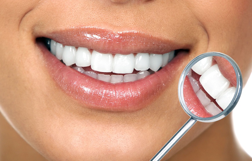 Χρησιμοποιώντας στοματικό διάλυμα, φτάνετε στις περιοχές που δεν μπορεί το βούρτσισμα, εξασφαλίζοντας πλήρη στοματική φροντίδα.