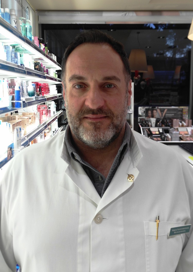 ΧΑΡΙΤΟΠΟΥΛΟΣ ΝΙΚΟΣ