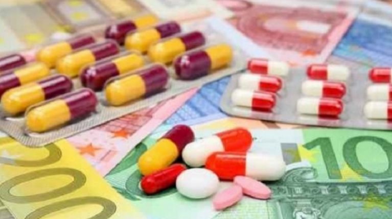 Νέα Εποχή στη Φαρμακευτική Πολιτική; - 2 Νέα Εποχή στη Φαρμακευτική Πολιτική 1