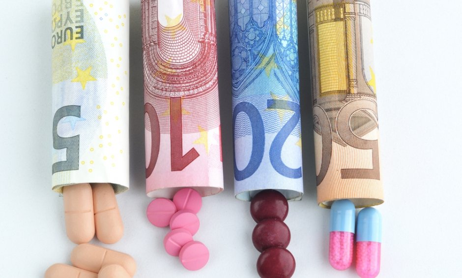 Χαλαρώνει τα Λουριά το Υπουργείο Υγείας στη Φαρμακευτική Πολιτική 