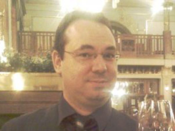 ΠΕΡΑΝΤΖΑΚΗΣ ΚΩΣΤΑΣ crop