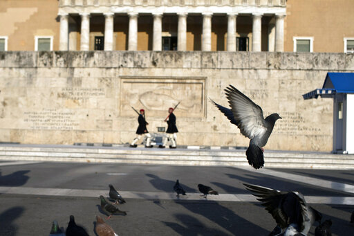 Σύμφωνα με τις πρόσφατες δημοσκοπήσεις της Kappa Research του 2019, η γερμανική οικονομική επιθεώρηση Handelsblatt διαπιστώνει βελτιωμένο κλίμα στην ψυχολογία των Ελλήνων μετά την οικονομική κρίση.