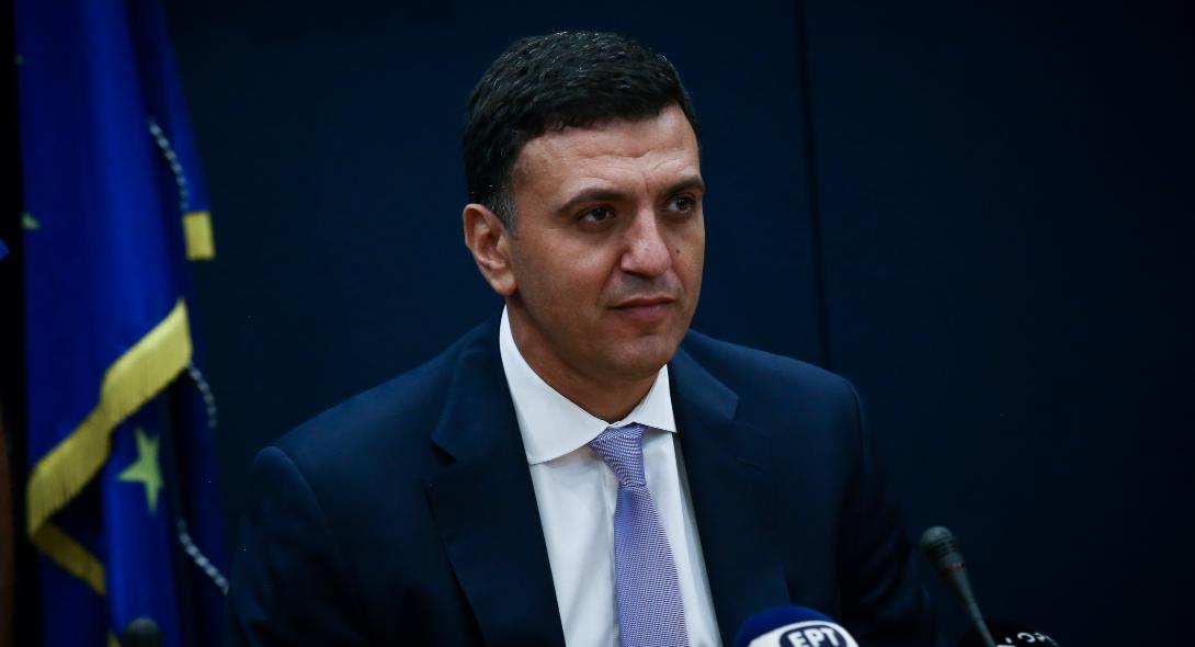 Οι περιπατητικοί ογκολογικοί ασθενείς και οι πάσχοντες από σκλήρυνση κατά πλάκας, θα λαμβάνουν τα φάρμακά τους από τα φαρμακεία της γειτονιάς τους.