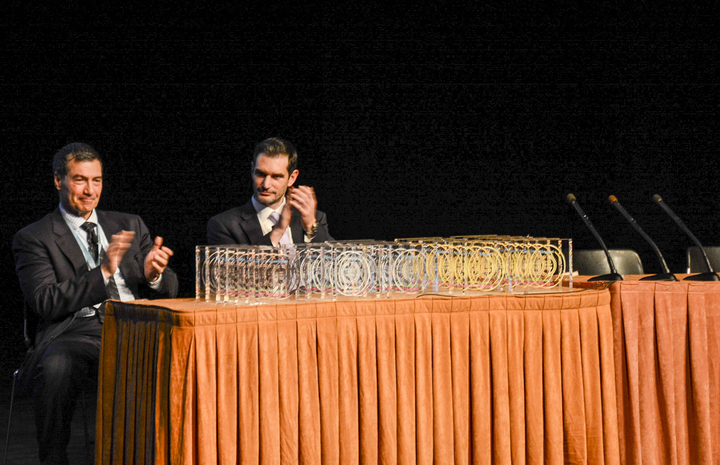 Παράλληλα, το Σάββατο 8 Φεβρουαρίου πραγματοποιήθηκε και η τελετή με τα Βραβεία Ιατροnet – Υγεία + Ομορφιά, μια διοργάνωση που έγινε για 1η φορά στην Ελλάδα, μέσω της οποίας βραβεύθηκαν τα καλύτερα προϊόντα Φαρμακείου.