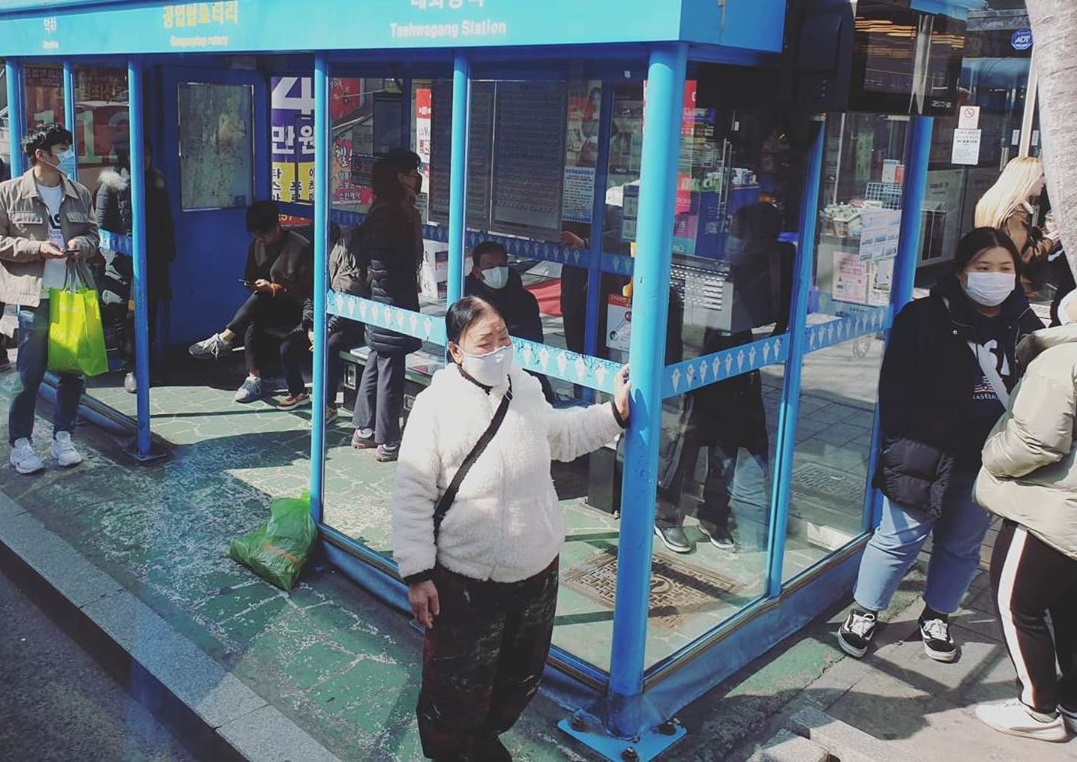 Όλες οι υγειονομικές αρχές της χώρας μας - νοσοκομεία, Κέντρα Υγείας, Κέντρο Επιχειρήσεων Υγείας - ΚΕΠΥ - ΕΚΑΒ - βρίσκονται σε απόλυτη επιχειρησιακή ετοιμότητα, όπως αναφέρει το Υπουργείο Υγείας.