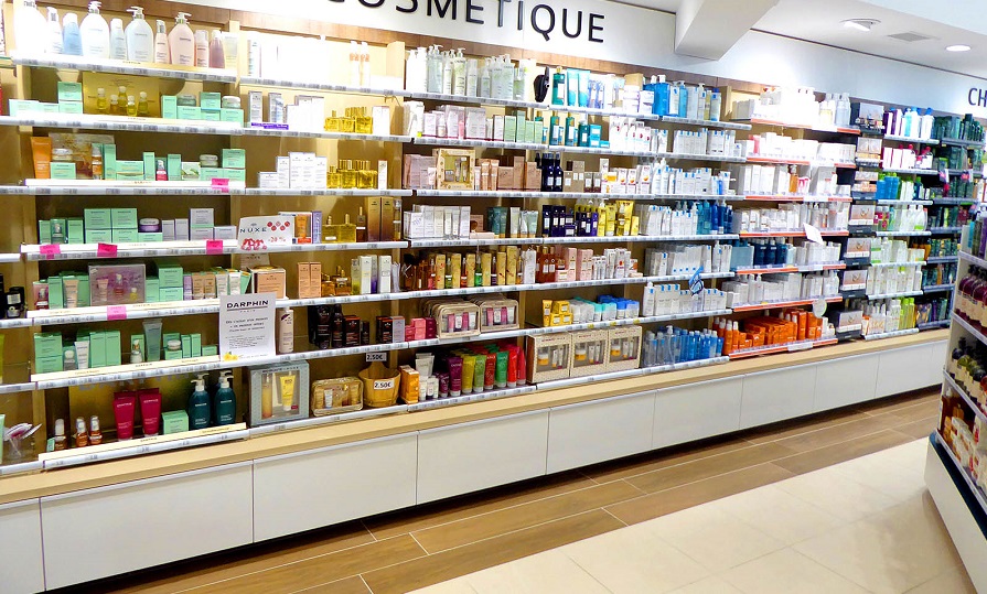 Ίσως είναι η ευκαιρία τώρα, με τον ανταγωνισμός των e-shops, να περάσουμε έστω και ένα μέρος του κέρδους μας στον πελάτη μας με ένα εύστοχο επικοινωνιακό μήνυμα.