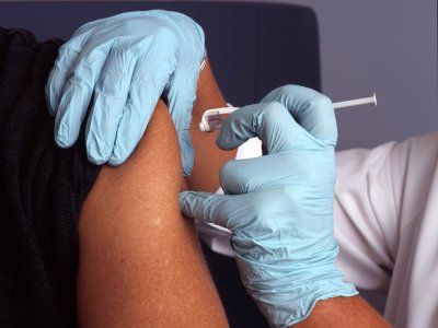 Να Ξεκινήσει Νωρίτερα ο Εμβολιασμός για τη Γρίπη Καλεί τα Κράτη Μέλη η ΕΕ.
