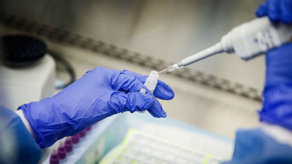 Πώς ο SARS-CoV-2 Μπορεί να Αναπτύξει Αντοχή σε Εξουδετερωτικά Αντισώματα.