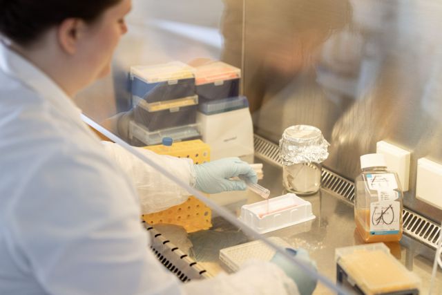Το Φάρμακο Baricitinib σε Συνδυασμό με Remdesivir Ελάττωσε τον Χρόνο μέχρι την ανάρρωση νοσηλευόμενων ασθενών με COVID-19.