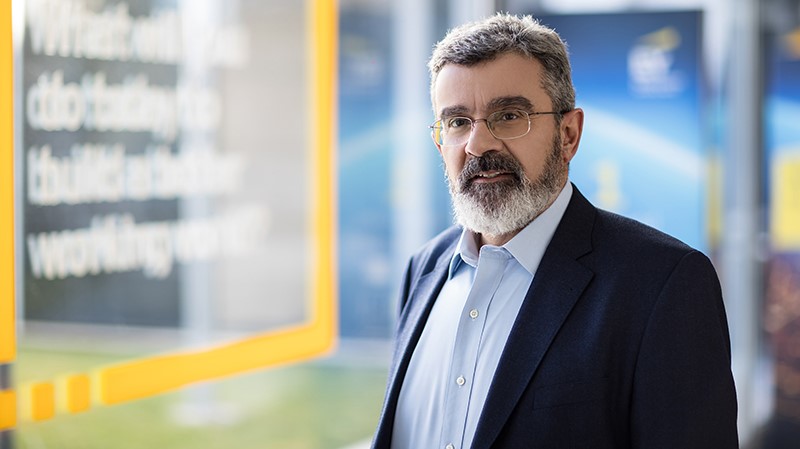 Ο κος Παναγιώτης Παπάζογλου, Διευθύνων Σύμβουλος της EY Ελλάδος.