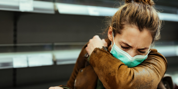 Το Ιικό Φορτίο στους Ανθρώπους Είναι Καθοριστικός Παράγοντας για τη Μετάδοση του SARS-CoV-2.