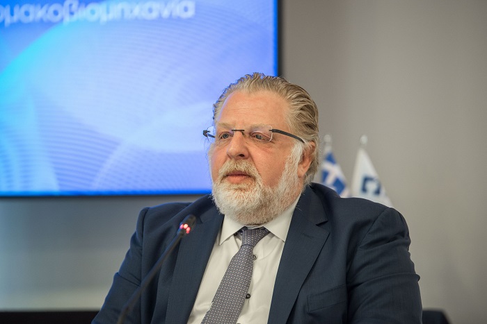 Ο αντιπρόεδρος της ΠΕΦ, κ. Δημήτρης Δέμος. Ο αντιπρόεδρος της ΠΕΦ, κ. Δημήτρης Δέμος.