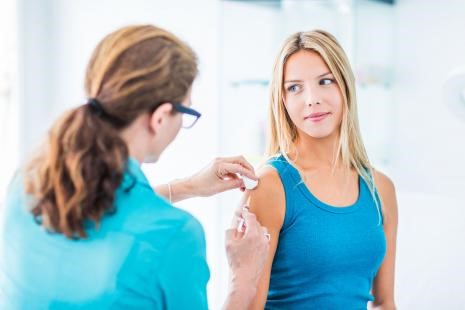 Το Εμβόλιο της Moderna Είναι 100% Αποτελεσματικό σε Παιδιά Ηλικίας 12 - 17 Ετών.