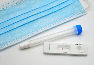 Υποχρέωση των Εργοδοτών να Προμηθεύονται 1 Self Test την Εβδομάδα ανά Εργαζόμενο.