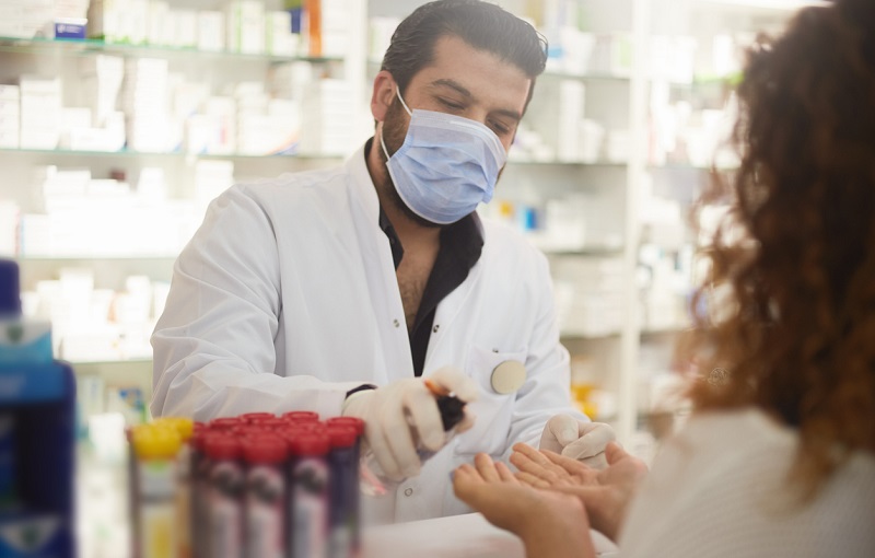 Η Συσχέτιση της Πικρής Γεύσης και της Έκβασης των Ασθενών με COVID-19.