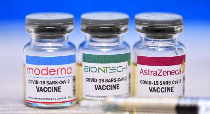 Η Αποτελεσματικότητα των Εμβολίων AstraZeneca, Moderna και Pfizer Έναντι των Νεότερων Στελεχών.