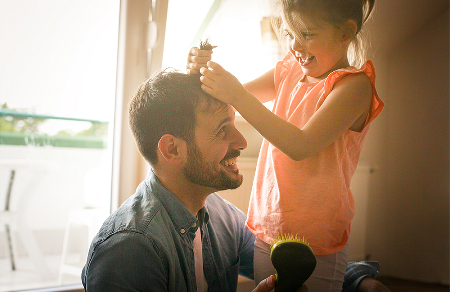 Το φαινόμενο της τριχόπτωσης ξεκινά όταν διαταραχθεί ο φυσιολογικός κύκλος ζωής της τρίχας.