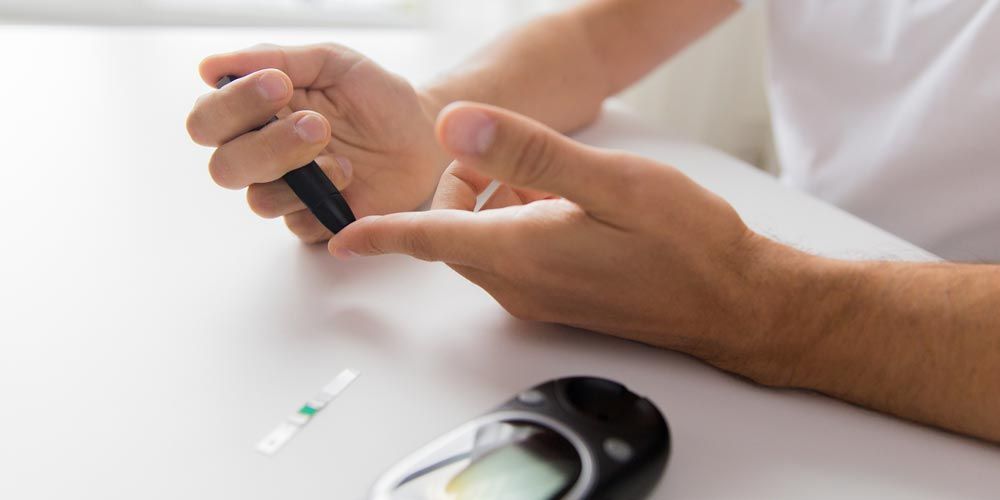 Τα επίπεδα γλυκόζης είναι αυξημένα μετά την πρόσληψη ενός γεύματος και ως εκ τούτου είναι απαραίτητη η ύπαρξη ενός συστήματος ρύθμισης της γλυκαιμικής ισορροπίας.