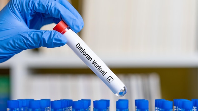 Μ. Βρετανία: Η Όμικρον Εξαπλώνεται στους Άνω των 50 ετών.