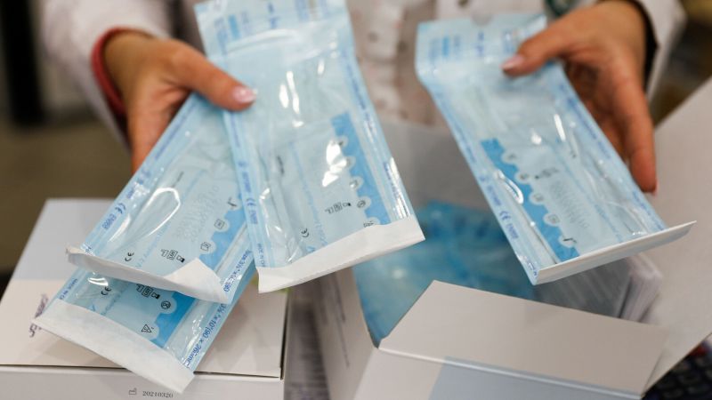 Self Test - Από Αύριο η Διάθεσή τους σε Μαθητές και Εμβολιασμένους Εκπαιδευτικούς.