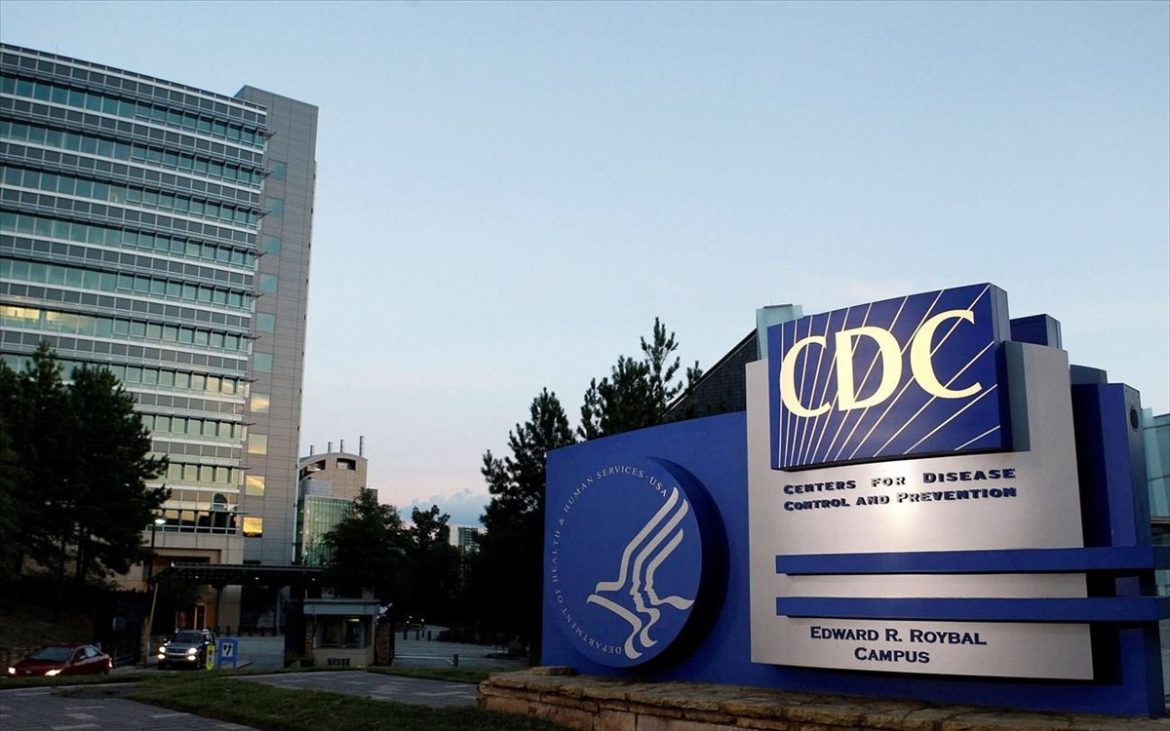 Το CDC Αίρει την Ταξιδιωτική Σύσταση Χρήσης Μάσκας για την Ευλογιά των Πιθήκων Προς Αποφυγή Σύγχυσης.