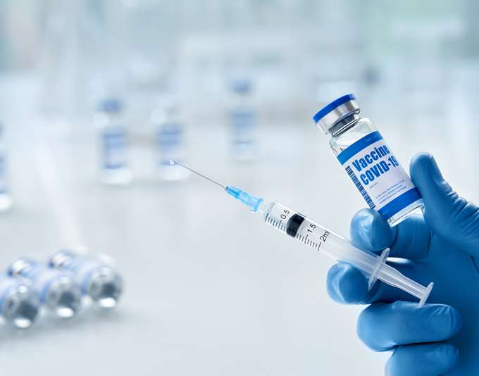 Τα Επικαιροποιημένα Διδύναμα Εμβόλια COVID-19 Παρέχουν Σημαντική Επιπρόσθετη Προστασία, Σύμφωνα με Μελέτη του CDC.