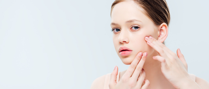 Προβλήματα στο Δέρμα των Εφήβων και οι Κατάλληλες Συμβουλές.