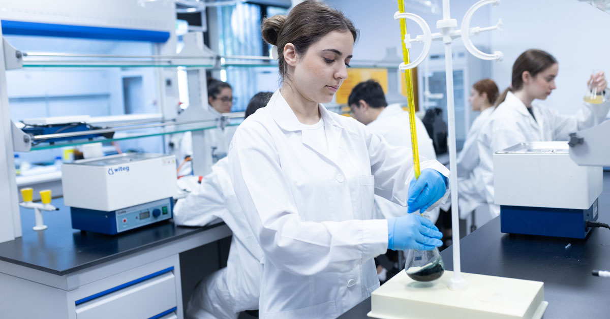 Πανεπιστήμιο Frederick: Νέα Πιστοποίηση Τμήματος Φαρμακευτικής στην Κύπρο Πανεπιστήμιο Frederick: Νέα Πιστοποίηση Τμήματος Φαρμακευτικής στην Κύπρο