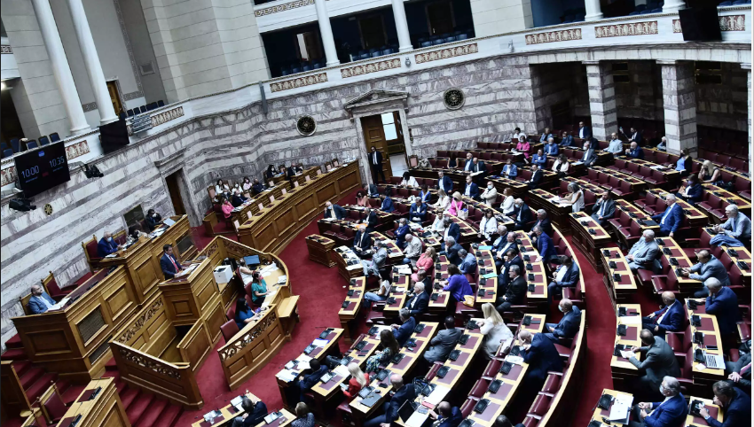 Ψηφίστηκε το Νομοσχέδιο για τους Φαρμακευτικούς Συλλόγους.