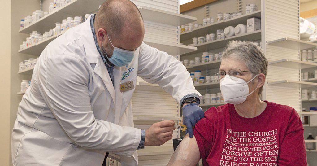 Ο Φαρμακοποιός ως Εγγυοδότης Υγείας Έναντι COVID-19