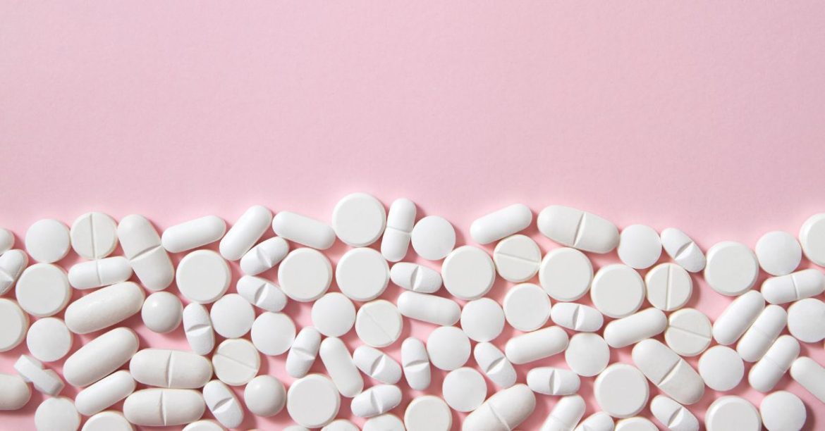 Τι προβλέπει το νέο σχέδιο νόμου για τη φαρμακευτική δαπάνη στα φαρμακεία