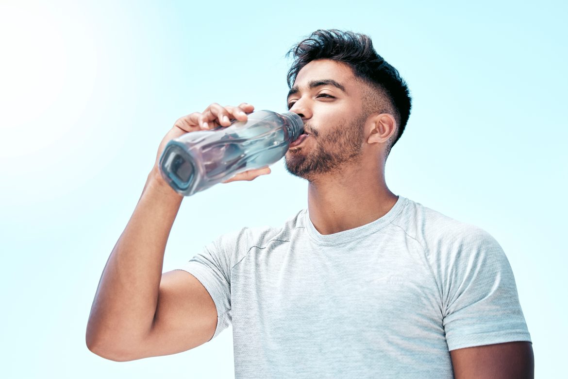 Drinking,Water,,Happy,And,Man,With,Fitness,,Thirsty,And,Proud Τεστοστερόνη, GLP - 1