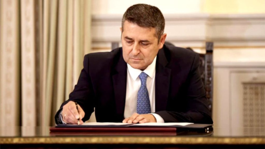 Γιώργος Μυλωνάκης ΜΕΘ