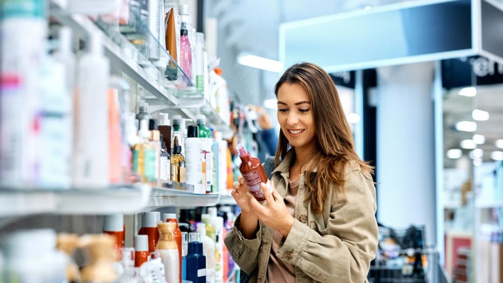 Beauty pharmacy: Η κατηγορία που αλλάζει το ράφι του φαρμακείου
